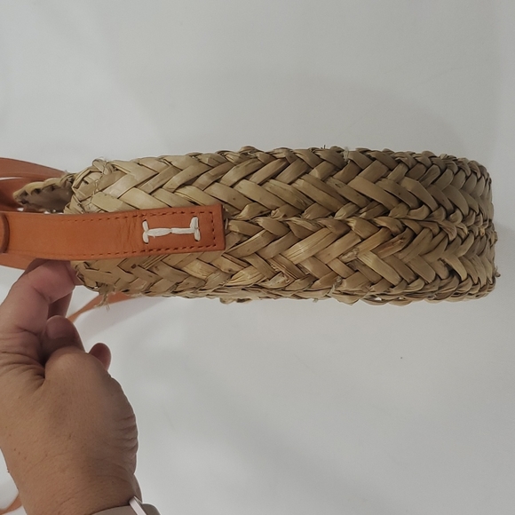 Universal Goods Co. Straw purse - round shape - Picture 4 of 16